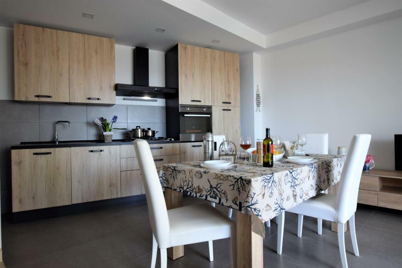 Delposto Marina Di Ragusa Prl Luaran gambar